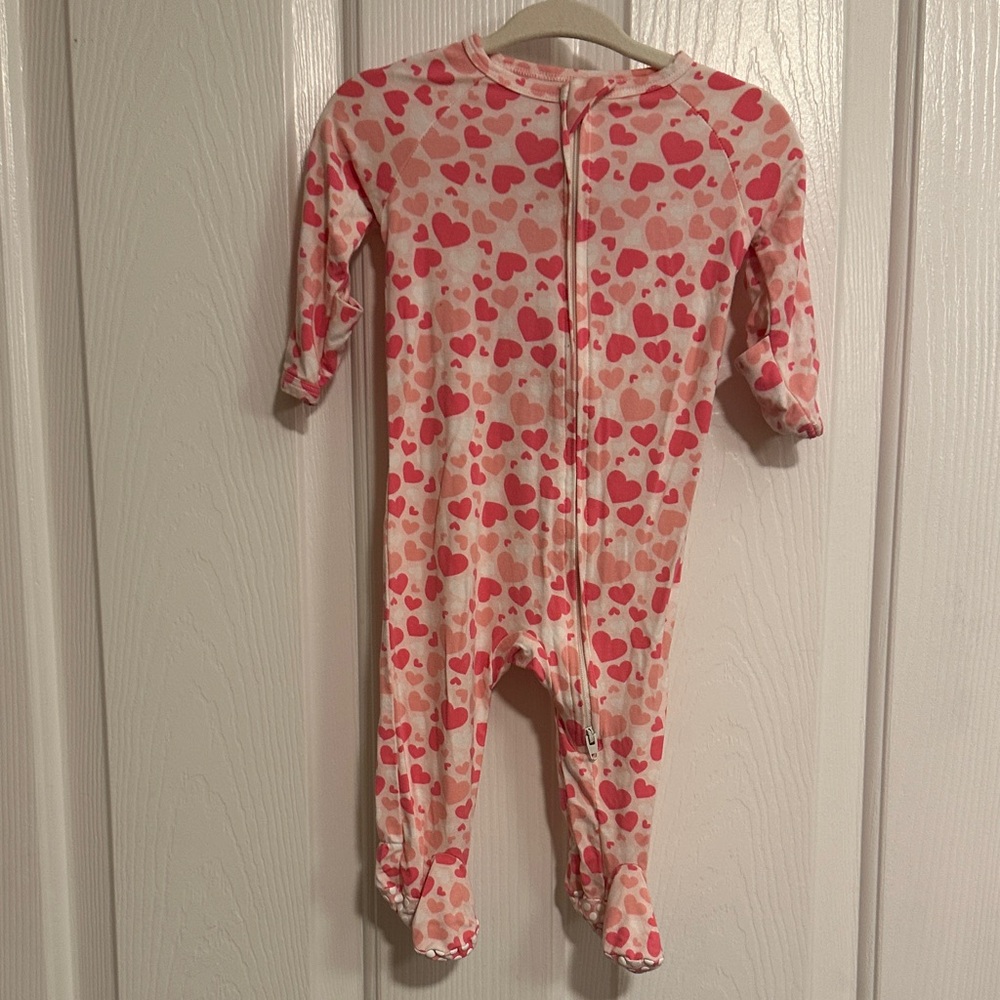 Adorable Heart Print Kids Footie Pajamas